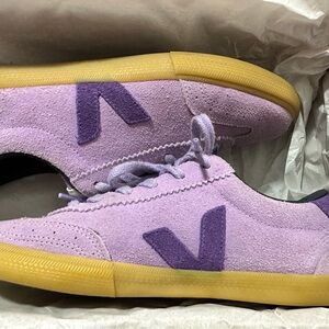 Veja Lavande Purple Suede Shoes